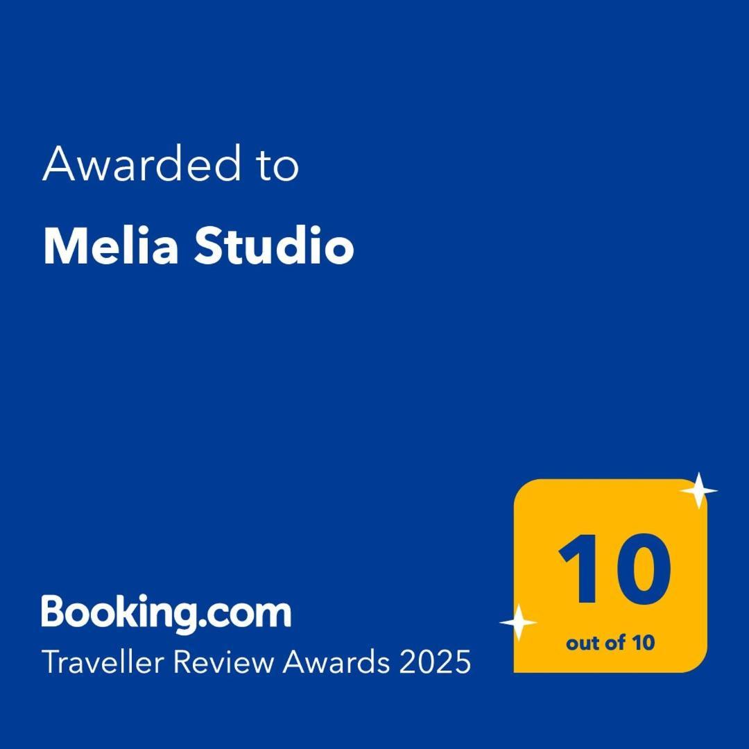 Melia Studio Agros  Luaran gambar